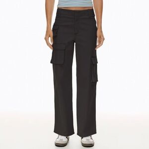 NWT Aritzia Black Cargo Pants – Wide Leg Utility Style Streetwear
